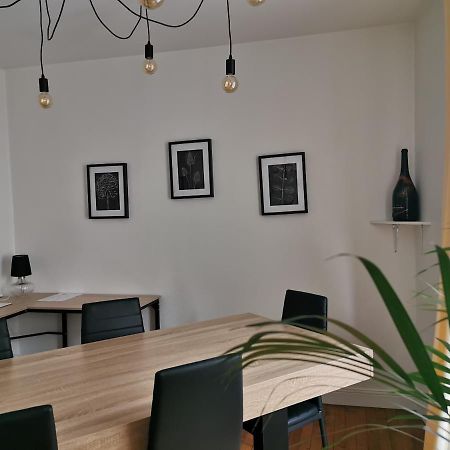 Chez Camille Apartment Reims Bagian luar foto