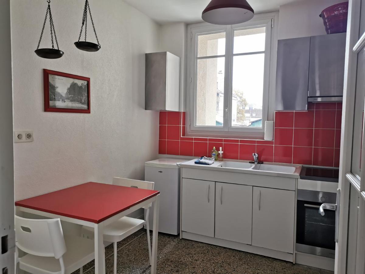 Chez Camille Apartment Reims Bagian luar foto